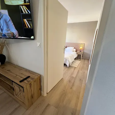 Le Somptueux, Cosy / Balneo Apartamento *
